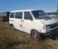 Білий Фольксваген Transporter, об'ємом двигуна 1.9 л та пробігом 330 тис. км за 2000 $, фото 1 на Automoto.ua