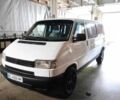 Білий Фольксваген Transporter, об'ємом двигуна 2.5 л та пробігом 600 тис. км за 4064 $, фото 1 на Automoto.ua