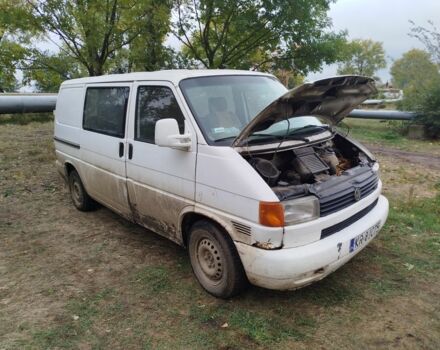 Белый Фольксваген Transporter, объемом двигателя 2 л и пробегом 400 тыс. км за 2500 $, фото 6 на Automoto.ua