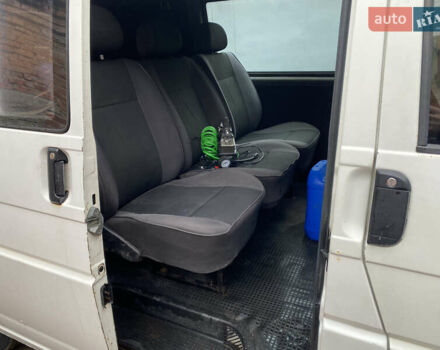 Белый Фольксваген Transporter, объемом двигателя 2.46 л и пробегом 420 тыс. км за 5000 $, фото 8 на Automoto.ua