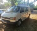 Білий Фольксваген Transporter, об'ємом двигуна 1.9 л та пробігом 300 тис. км за 5000 $, фото 1 на Automoto.ua