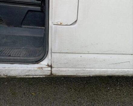 Белый Фольксваген Transporter, объемом двигателя 2.5 л и пробегом 361 тыс. км за 5500 $, фото 6 на Automoto.ua