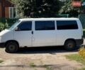 Белый Фольксваген Transporter, объемом двигателя 2.4 л и пробегом 400 тыс. км за 4000 $, фото 2 на Automoto.ua