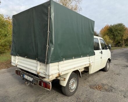 Белый Фольксваген Transporter, объемом двигателя 1.9 л и пробегом 275 тыс. км за 3900 $, фото 2 на Automoto.ua