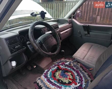 Белый Фольксваген Transporter, объемом двигателя 1.9 л и пробегом 357 тыс. км за 4200 $, фото 5 на Automoto.ua