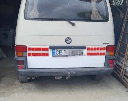 Білий Фольксваген Transporter, об'ємом двигуна 2.5 л та пробігом 450 тис. км за 6100 $, фото 3 на Automoto.ua