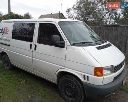 Белый Фольксваген Transporter, объемом двигателя 1.9 л и пробегом 357 тыс. км за 4200 $, фото 1 на Automoto.ua