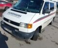Белый Фольксваген Transporter, объемом двигателя 1 л и пробегом 250 тыс. км за 4800 $, фото 1 на Automoto.ua