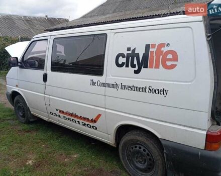 Белый Фольксваген Transporter, объемом двигателя 1.9 л и пробегом 357 тыс. км за 4200 $, фото 4 на Automoto.ua