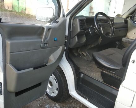 Білий Фольксваген Transporter, об'ємом двигуна 1.9 л та пробігом 414 тис. км за 5550 $, фото 8 на Automoto.ua