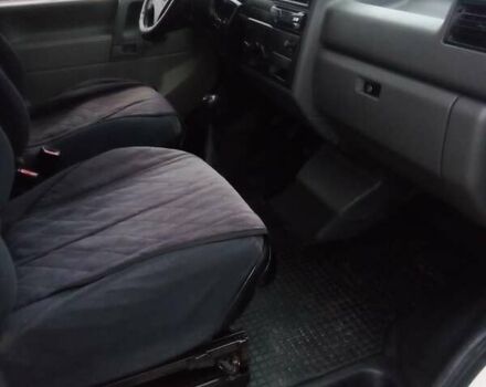 Белый Фольксваген Transporter, объемом двигателя 1.9 л и пробегом 340 тыс. км за 5400 $, фото 7 на Automoto.ua