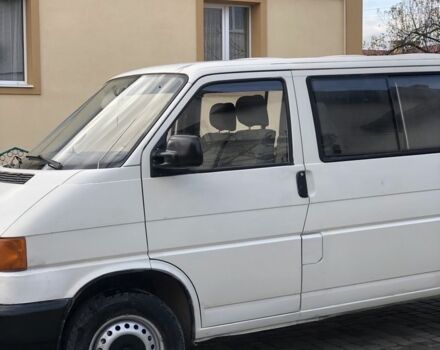 Белый Фольксваген Transporter, объемом двигателя 10 л и пробегом 500 тыс. км за 2650 $, фото 2 на Automoto.ua