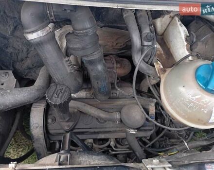 Белый Фольксваген Transporter, объемом двигателя 1.9 л и пробегом 357 тыс. км за 4200 $, фото 8 на Automoto.ua