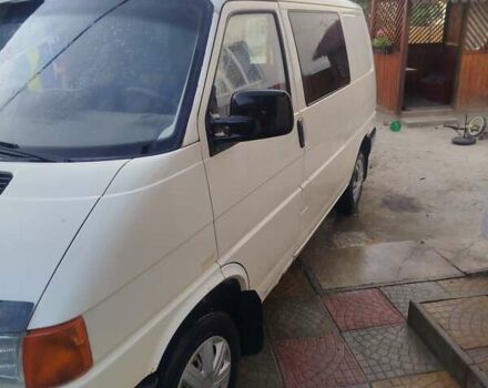 Белый Фольксваген Transporter, объемом двигателя 1.9 л и пробегом 355 тыс. км за 4500 $, фото 1 на Automoto.ua