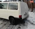 Белый Фольксваген Transporter, объемом двигателя 1.9 л и пробегом 400 тыс. км за 5800 $, фото 3 на Automoto.ua