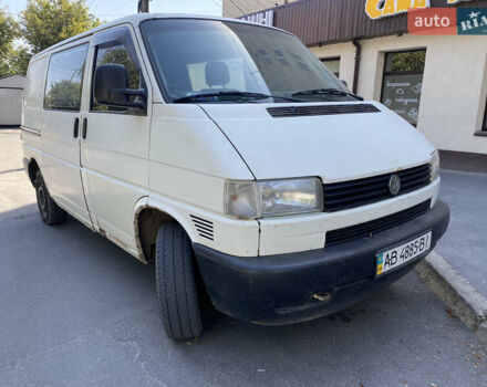 Белый Фольксваген Transporter, объемом двигателя 2.46 л и пробегом 420 тыс. км за 5000 $, фото 1 на Automoto.ua