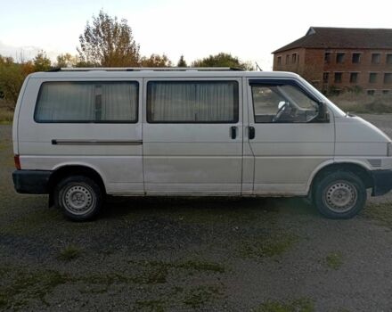 Белый Фольксваген Transporter, объемом двигателя 2.5 л и пробегом 361 тыс. км за 5500 $, фото 2 на Automoto.ua