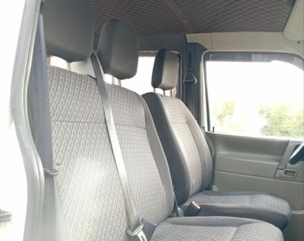 Белый Фольксваген Transporter, объемом двигателя 2.5 л и пробегом 361 тыс. км за 5500 $, фото 10 на Automoto.ua