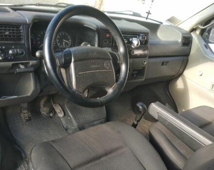 Білий Фольксваген Transporter, об'ємом двигуна 1.9 л та пробігом 414 тис. км за 5550 $, фото 9 на Automoto.ua