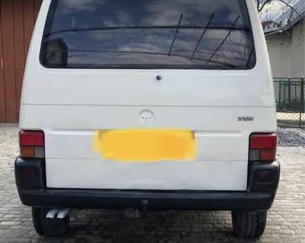 Белый Фольксваген Transporter, объемом двигателя 10 л и пробегом 500 тыс. км за 2650 $, фото 1 на Automoto.ua