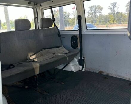 Белый Фольксваген Transporter, объемом двигателя 0 л и пробегом 239 тыс. км за 3900 $, фото 7 на Automoto.ua