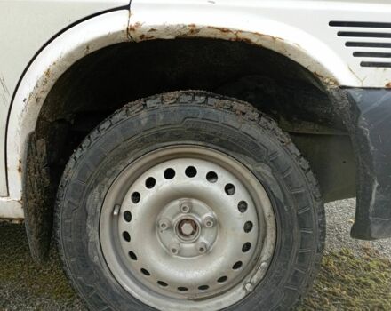 Белый Фольксваген Transporter, объемом двигателя 2.5 л и пробегом 361 тыс. км за 5500 $, фото 5 на Automoto.ua