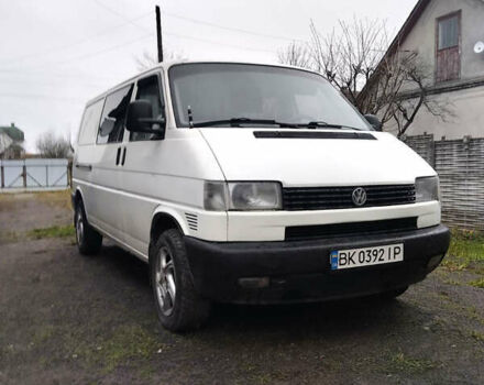 Белый Фольксваген Transporter, объемом двигателя 1.9 л и пробегом 300 тыс. км за 5000 $, фото 5 на Automoto.ua