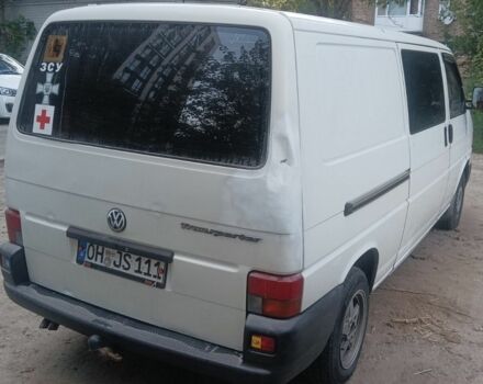 Белый Фольксваген Transporter, объемом двигателя 2.4 л и пробегом 473 тыс. км за 4600 $, фото 3 на Automoto.ua