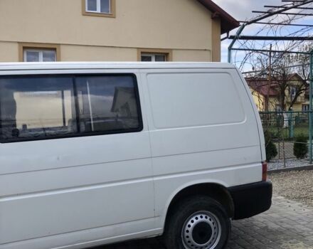Белый Фольксваген Transporter, объемом двигателя 10 л и пробегом 500 тыс. км за 2650 $, фото 3 на Automoto.ua