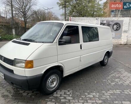 Белый Фольксваген Transporter, объемом двигателя 2.5 л и пробегом 80 тыс. км за 6000 $, фото 2 на Automoto.ua