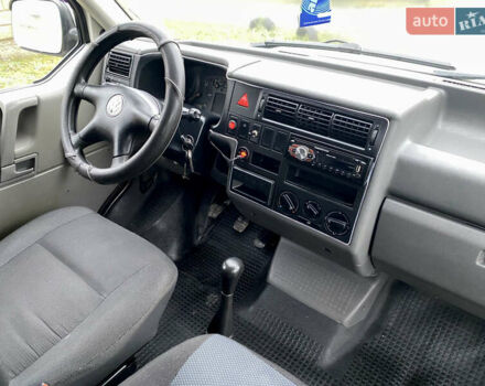 Белый Фольксваген Transporter, объемом двигателя 2.5 л и пробегом 394 тыс. км за 6500 $, фото 65 на Automoto.ua