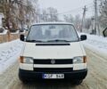 Белый Фольксваген Transporter, объемом двигателя 2.4 л и пробегом 251 тыс. км за 2100 $, фото 1 на Automoto.ua