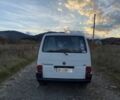 Белый Фольксваген Transporter, объемом двигателя 2.5 л и пробегом 400 тыс. км за 5150 $, фото 4 на Automoto.ua
