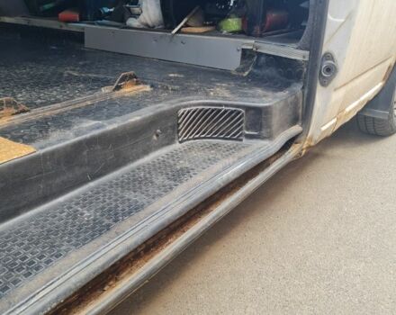 Білий Фольксваген Transporter, об'ємом двигуна 1.9 л та пробігом 255 тис. км за 4000 $, фото 9 на Automoto.ua