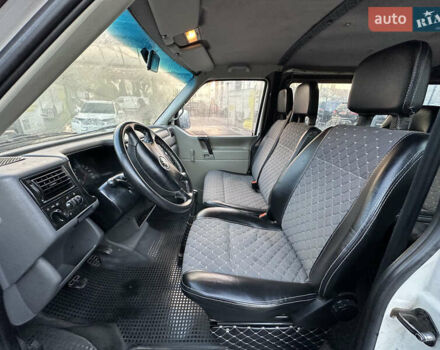 Білий Фольксваген Transporter, об'ємом двигуна 1.9 л та пробігом 408 тис. км за 7200 $, фото 13 на Automoto.ua