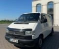 Белый Фольксваген Transporter, объемом двигателя 1.9 л и пробегом 260 тыс. км за 5100 $, фото 1 на Automoto.ua