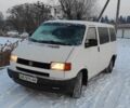 Белый Фольксваген Transporter, объемом двигателя 1.9 л и пробегом 450 тыс. км за 4800 $, фото 1 на Automoto.ua