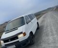 Белый Фольксваген Transporter, объемом двигателя 2.5 л и пробегом 370 тыс. км за 5000 $, фото 1 на Automoto.ua