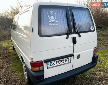 Білий Фольксваген Transporter, об'ємом двигуна 2.5 л та пробігом 323 тис. км за 5800 $, фото 33 на Automoto.ua