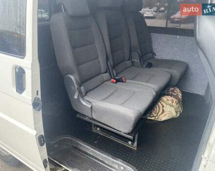 Белый Фольксваген Transporter, объемом двигателя 1.9 л и пробегом 350 тыс. км за 6000 $, фото 11 на Automoto.ua