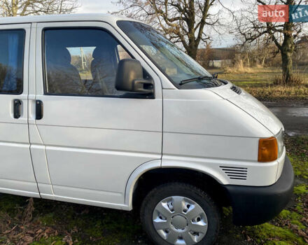 Білий Фольксваген Transporter, об'ємом двигуна 2.5 л та пробігом 323 тис. км за 5800 $, фото 2 на Automoto.ua