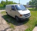 Белый Фольксваген Transporter, объемом двигателя 2.5 л и пробегом 380 тыс. км за 6400 $, фото 2 на Automoto.ua