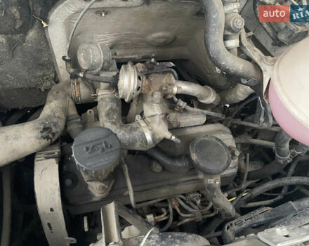 Белый Фольксваген Transporter, объемом двигателя 1.9 л и пробегом 350 тыс. км за 6000 $, фото 8 на Automoto.ua