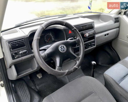 Белый Фольксваген Transporter, объемом двигателя 2.5 л и пробегом 394 тыс. км за 6500 $, фото 66 на Automoto.ua