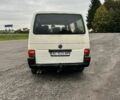 Белый Фольксваген Transporter, объемом двигателя 2.5 л и пробегом 340 тыс. км за 3150 $, фото 5 на Automoto.ua