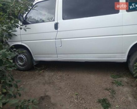 Белый Фольксваген Transporter, объемом двигателя 0 л и пробегом 240 тыс. км за 5700 $, фото 2 на Automoto.ua