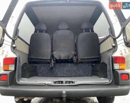 Белый Фольксваген Transporter, объемом двигателя 2.5 л и пробегом 394 тыс. км за 6500 $, фото 48 на Automoto.ua