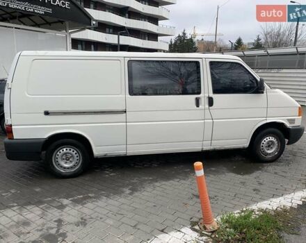 Белый Фольксваген Transporter, объемом двигателя 2.5 л и пробегом 80 тыс. км за 6000 $, фото 3 на Automoto.ua