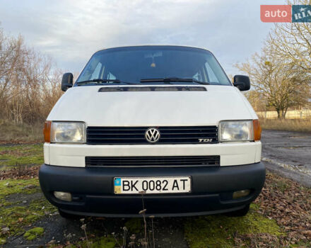 Білий Фольксваген Transporter, об'ємом двигуна 2.5 л та пробігом 323 тис. км за 5800 $, фото 14 на Automoto.ua