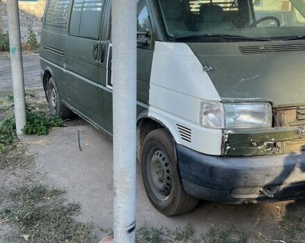Белый Фольксваген Transporter, объемом двигателя 2.5 л и пробегом 358 тыс. км за 2994 $, фото 2 на Automoto.ua